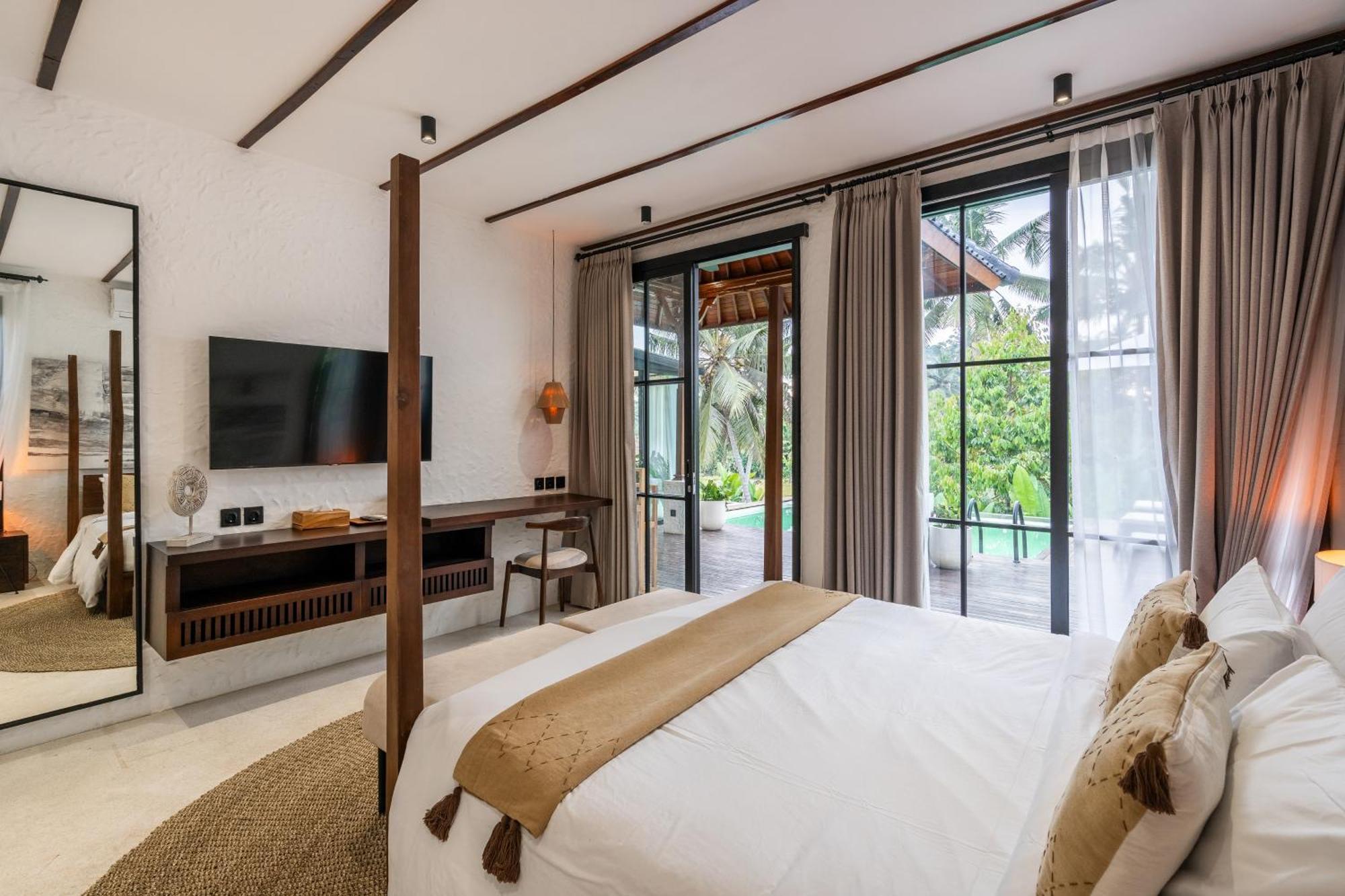 Exclusive New Villa In Ubud - 2Bdr, Massive Pool - Ultimate Luxury エクステリア 写真